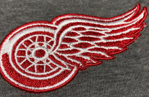 Detroit Red Wings 2016 NHL Embroidered Adult XL Gray T-Shirt by NHL