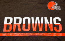 Load image into Gallery viewer, Cleveland Browns 2015 NFL &quot;Training&quot; Dri-Fit Adult Brown Small T-Shirt
