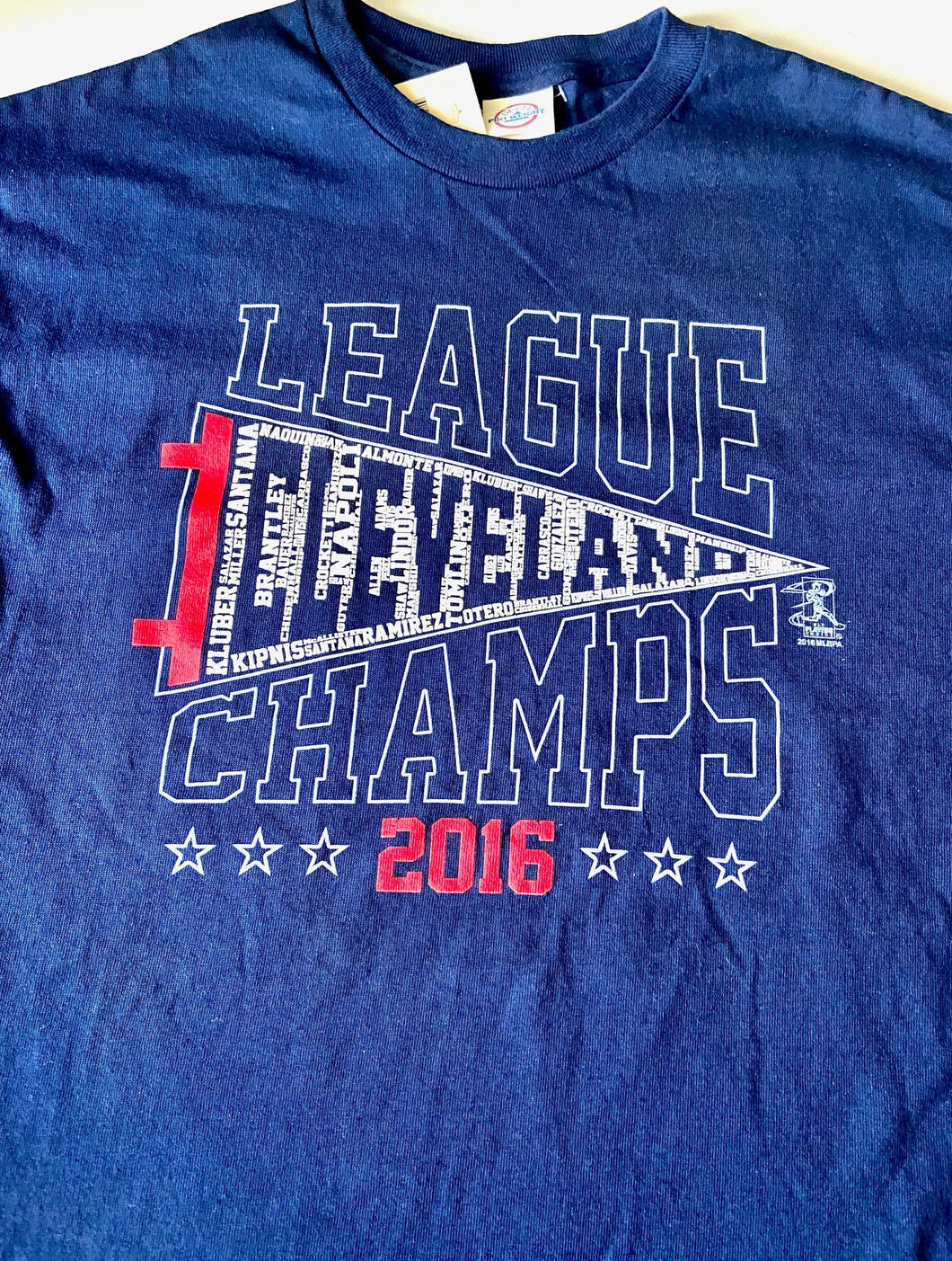 Cleveland Indians 2016 MLB AL League Champs Adult Large Navy (Used) T-Shirt By MLBPA